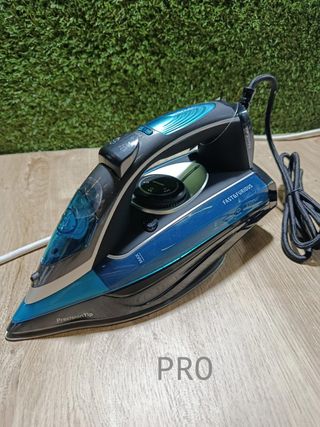 CECOTEC Plancha de vapor