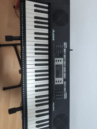 Teclado Piano Alesis MELODY61