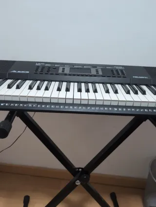 Teclado Piano Alesis MELODY61