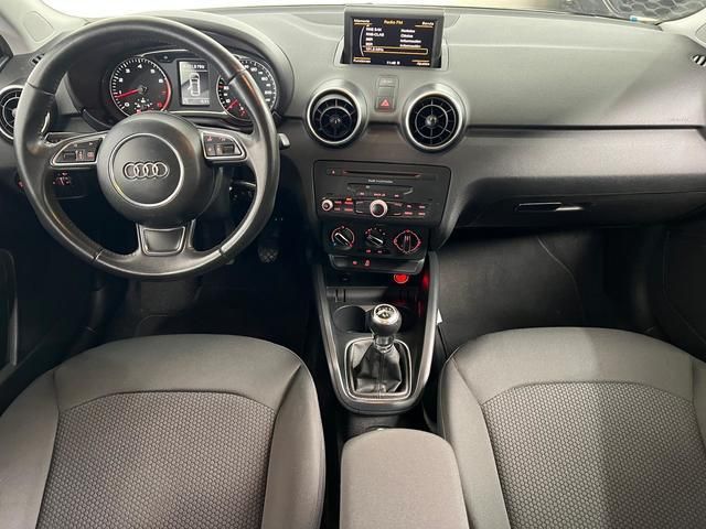 Audi A1 Sportback Ambition 1.2 TFSI 63 kW (86 CV)
