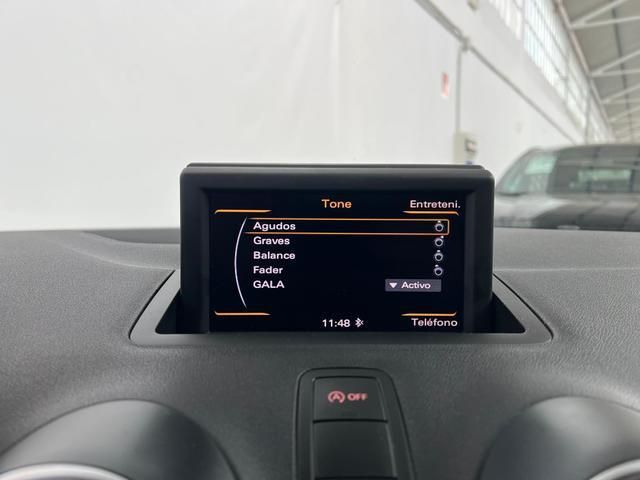 Audi A1 Sportback Ambition 1.2 TFSI 63 kW (86 CV)