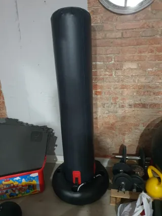 Saco de boxeo inflable