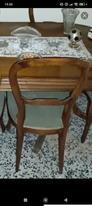 Mesa comedor nogal + 6 sillas. DISPONIBLE HASTA 5F