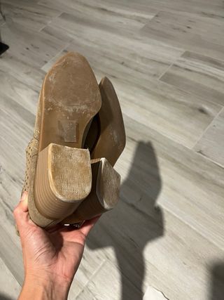 Botas cowboy marrón con perforaciones