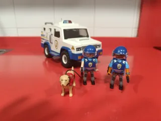 Playmobil Policía Coche y Figuras
