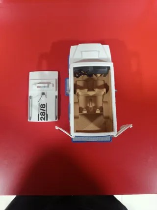 Playmobil Policía Coche y Figuras