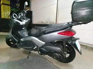 Yamaha XMAX 250, necesita rectificar cilindro