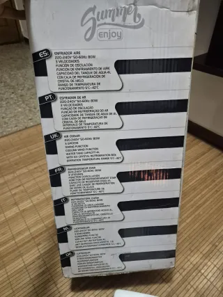 Enfriador de aire blanco y gris