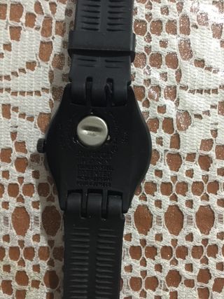 Orologio Swatch Nero e Oro