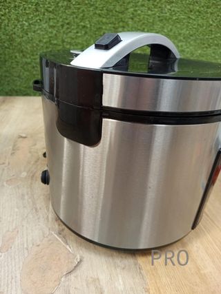Olla digital arrocera y de vapor, capacidad