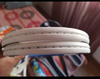 2 raquetas tenis Artengo más pelotas y fundas