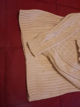 Jersey grueso cuello alto talla L nuevo