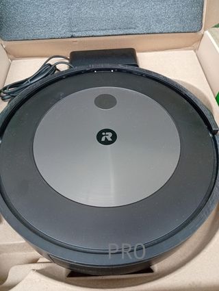 Robot aspirador - Roomba® j7 con Dos cepillos de Goma multisuperficie - iRobot