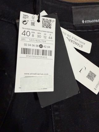 Pantalón Stradivarius botones negro T40