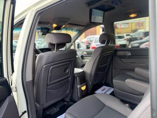 SsangYong Rodius 2014 full