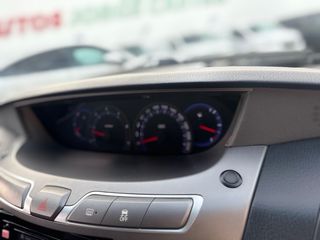 SsangYong Rodius 2014 full