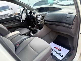 SsangYong Rodius 2014 full