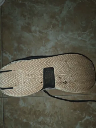 Zapatillas Jordan Baloncesto Rojas y Blancas