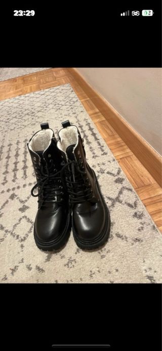 Botas militares negras con forro