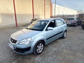 KIA Rio 2005 3999€