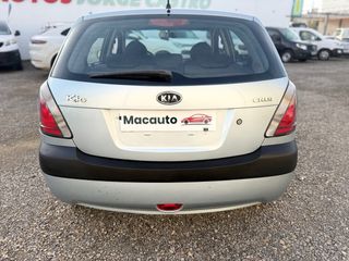 KIA Rio 2005 3999€