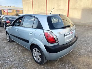 KIA Rio 2005 3999€