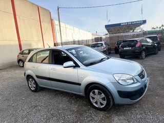 KIA Rio 2005 3999€