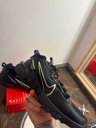 Scarpe Nike React Nere