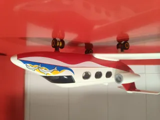Avión Playmobil con figuras y maleta