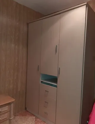 Alquiler habitación solo mujeres