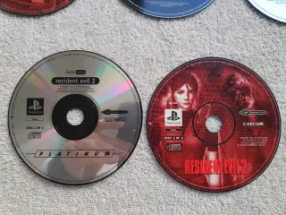 Resident Evil 2 PS1 Platinum - Disco 1 e 2