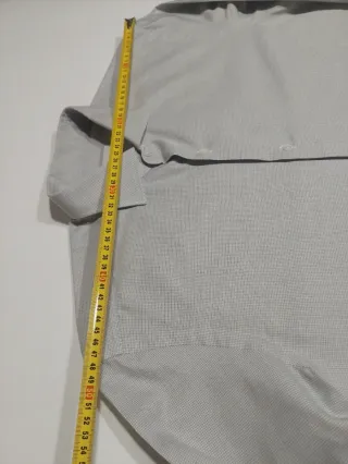 Camisa Ermenegildo Zegna, impecable.