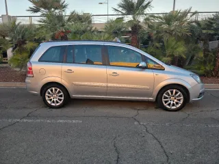 Opel Zafira 2008