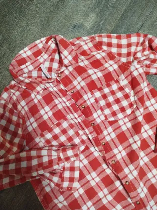 Camisa cuadros roja y blanca Talla S o talla 15 añ