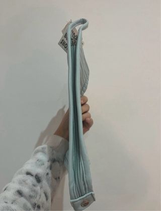 Neceser bolso aseo azul viaje 2.8L con etiqueta