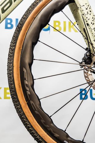 MEGAMO SILK 01 AXS T-L 2024 BICICLETA SEGUNDA MANO - Talla: L