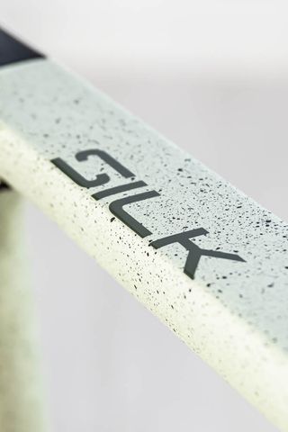 MEGAMO SILK 01 AXS T-L 2024 BICICLETA SEGUNDA MANO - Talla: L