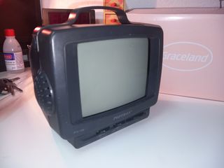 Televisor Portátil Poptron PTV-103