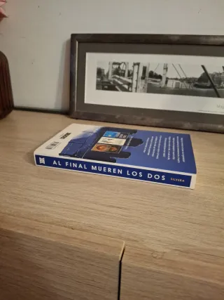 Al final mueren los dos (Spanish Edition)