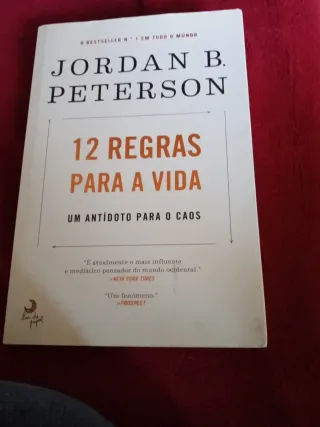 Livro "12 Regras para a Vida de Jordan B.Peterson"