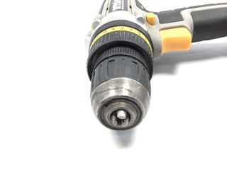 taladro a bateria titan tti886drs