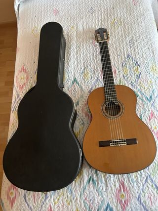 Guitarra Clásica Artesanal Tomás Leal