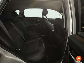 Kia Niro 1.6 GDi PHEV 104kW (141CV) Emotion