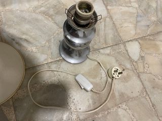 Lote 3 Lámparas de techo Vintage,una de mesita