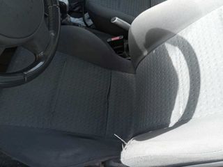 22293961 13118671 faro antiniebla opel corsa c 1.4