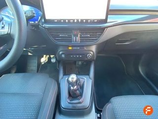 Ford Focus 1.0 Ecoboost MHEV 92kW ST-Line X
