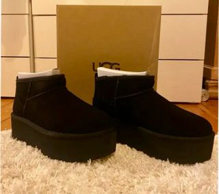 Botas UGG Negras Ultra Mini Talla 40