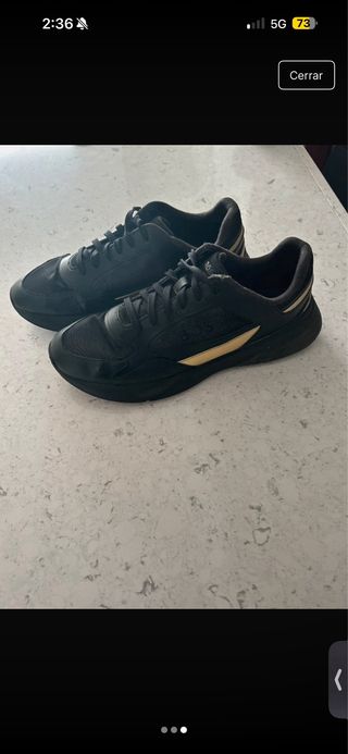 Zapatillas BOSS Negras y Doradas