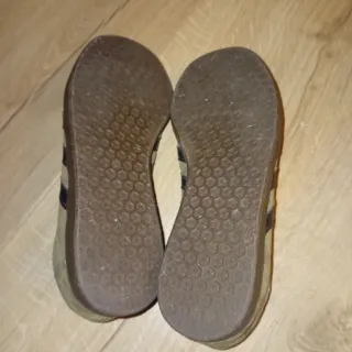 Zapatillas Adidas Gazelle Marrones y Verdes