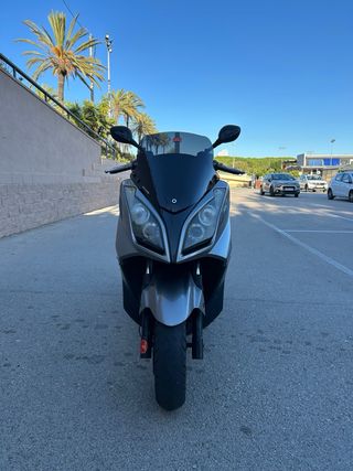 Kymco Super Dink 125i Maxiscooter